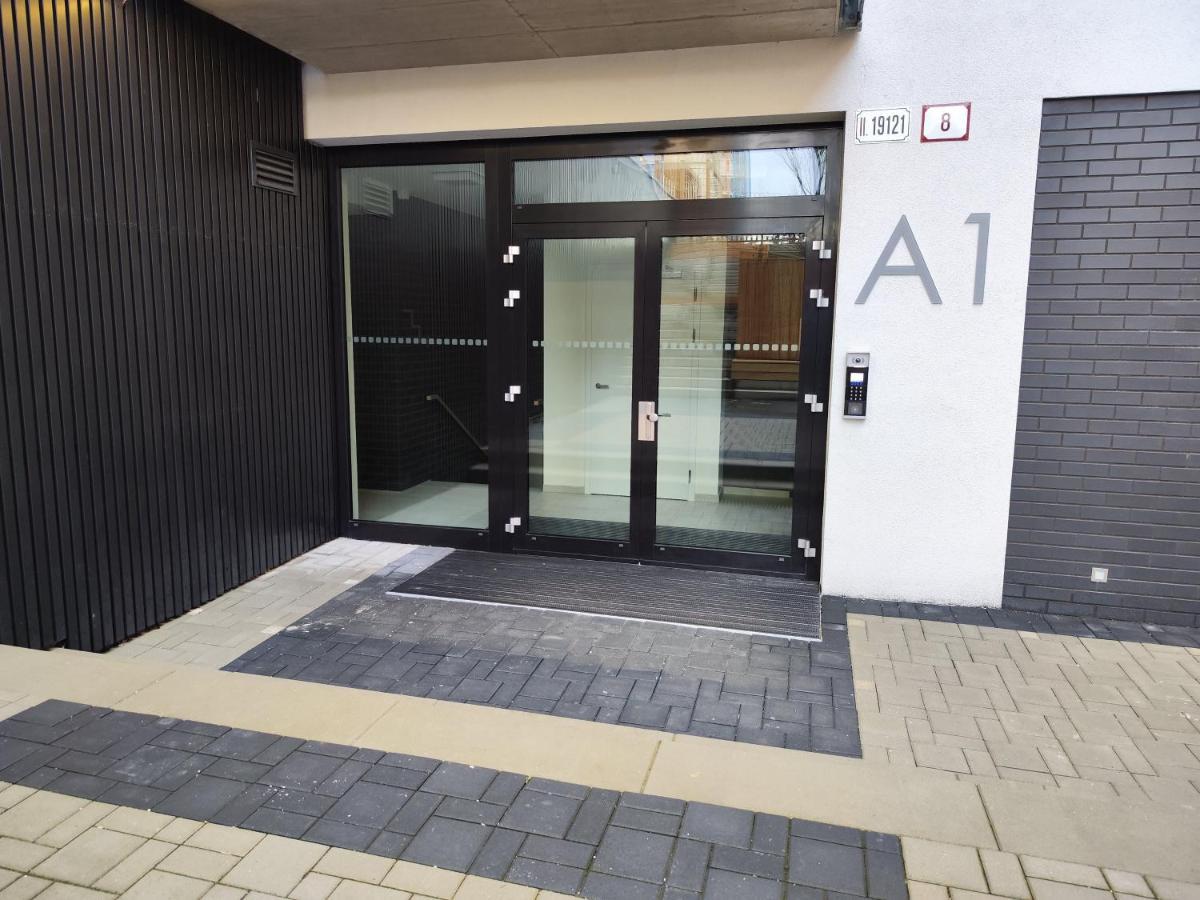 Yarn - Brand New - Free Parking - Balcony With City View - Central Shopping Mall Bratislava Exterior photo