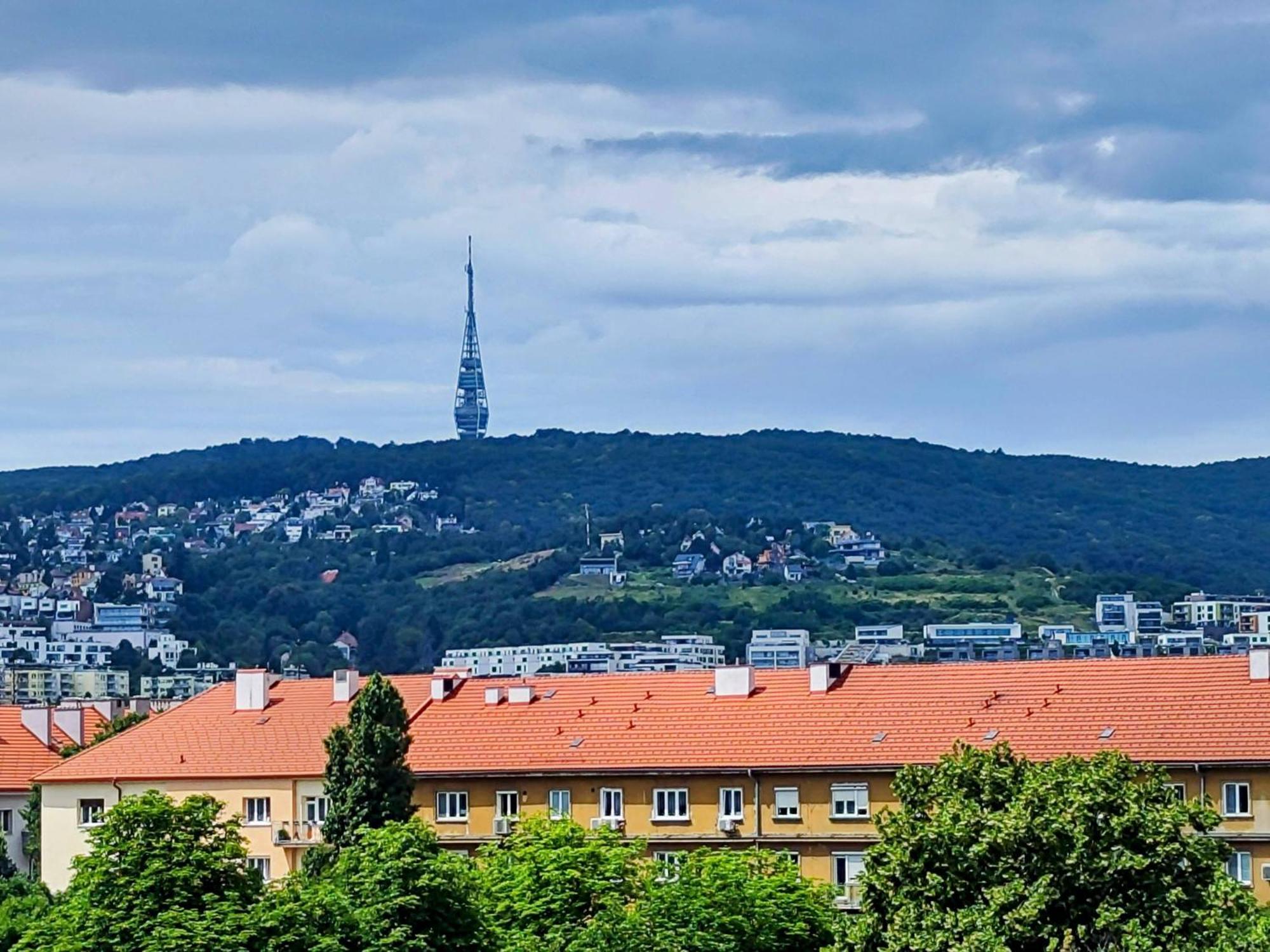 Yarn - Brand New - Free Parking - Balcony With City View - Central Shopping Mall Bratislava Exterior photo